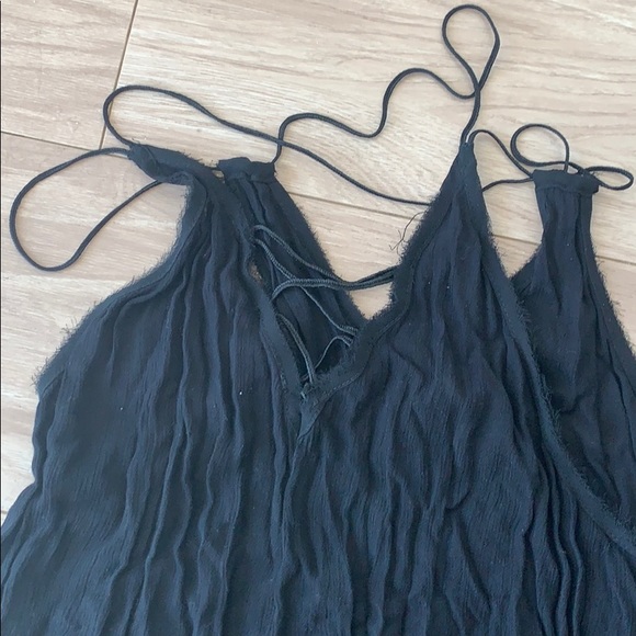 Tank - Picture 2 of 5